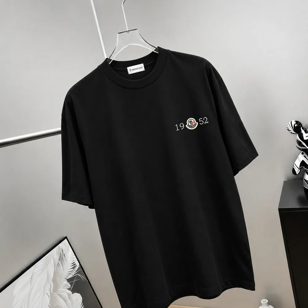 moncle～ logo 《 》7a tee ， Same Style ， : Black White Coffee Brown Size：S（90-130 ） M（125-150 ） L（135-165 ） XL（160-190 ） XXL（185-220 ）